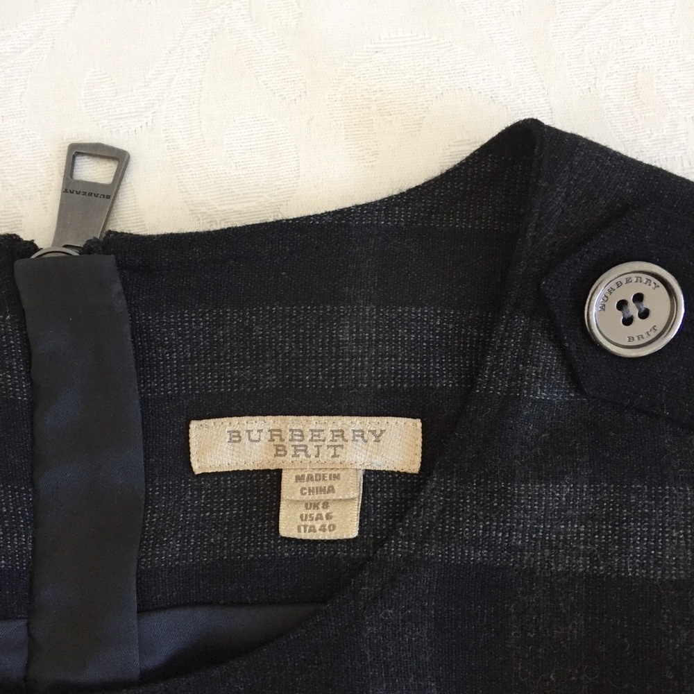 Burberry gray check shift wool dress - Picture 12 of 13